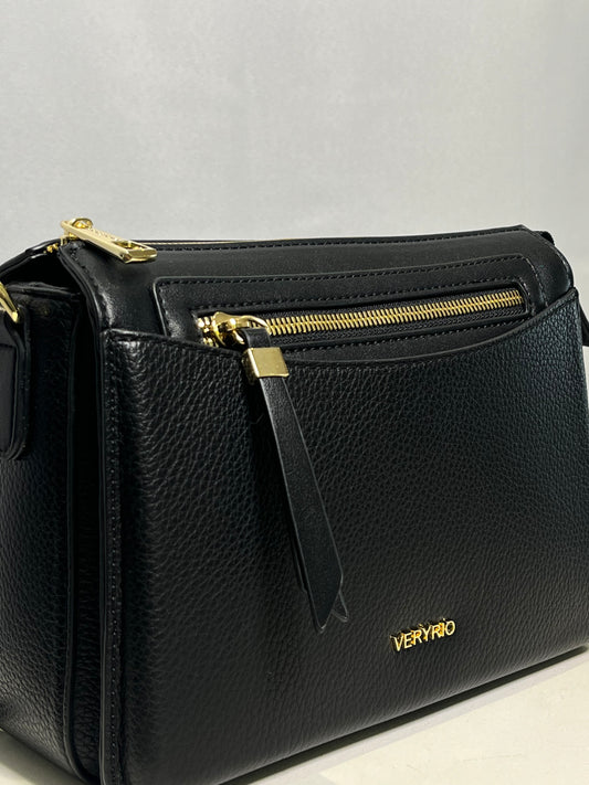 Bolsa detalhes em zíper