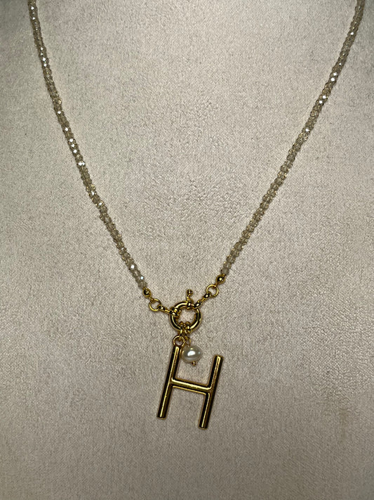 Colar Letra H