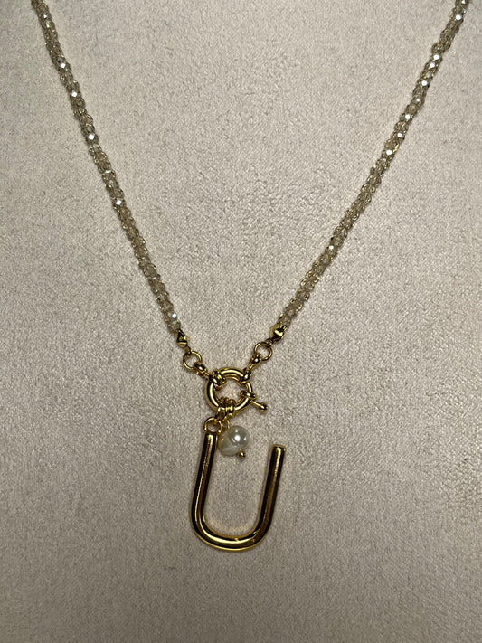 Colar Letra U