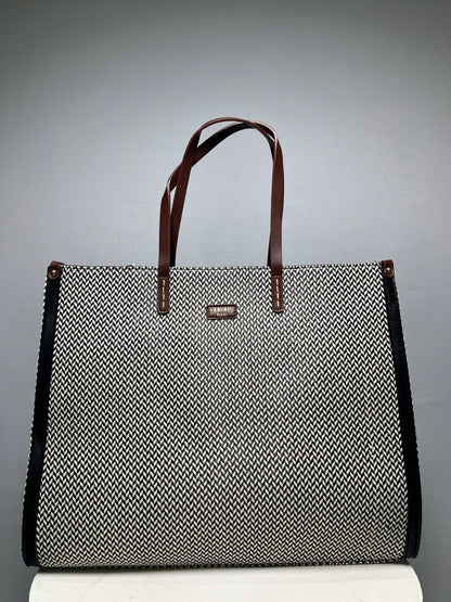 Bolsa bordada trama