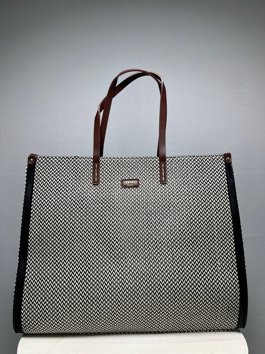 Bolsa bordada trama