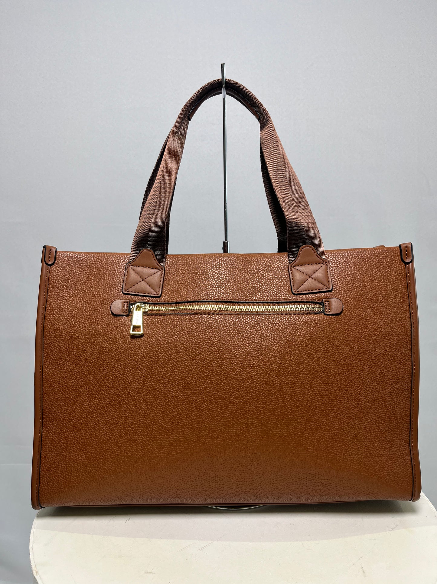 Bolsa com dois bolsos na frente