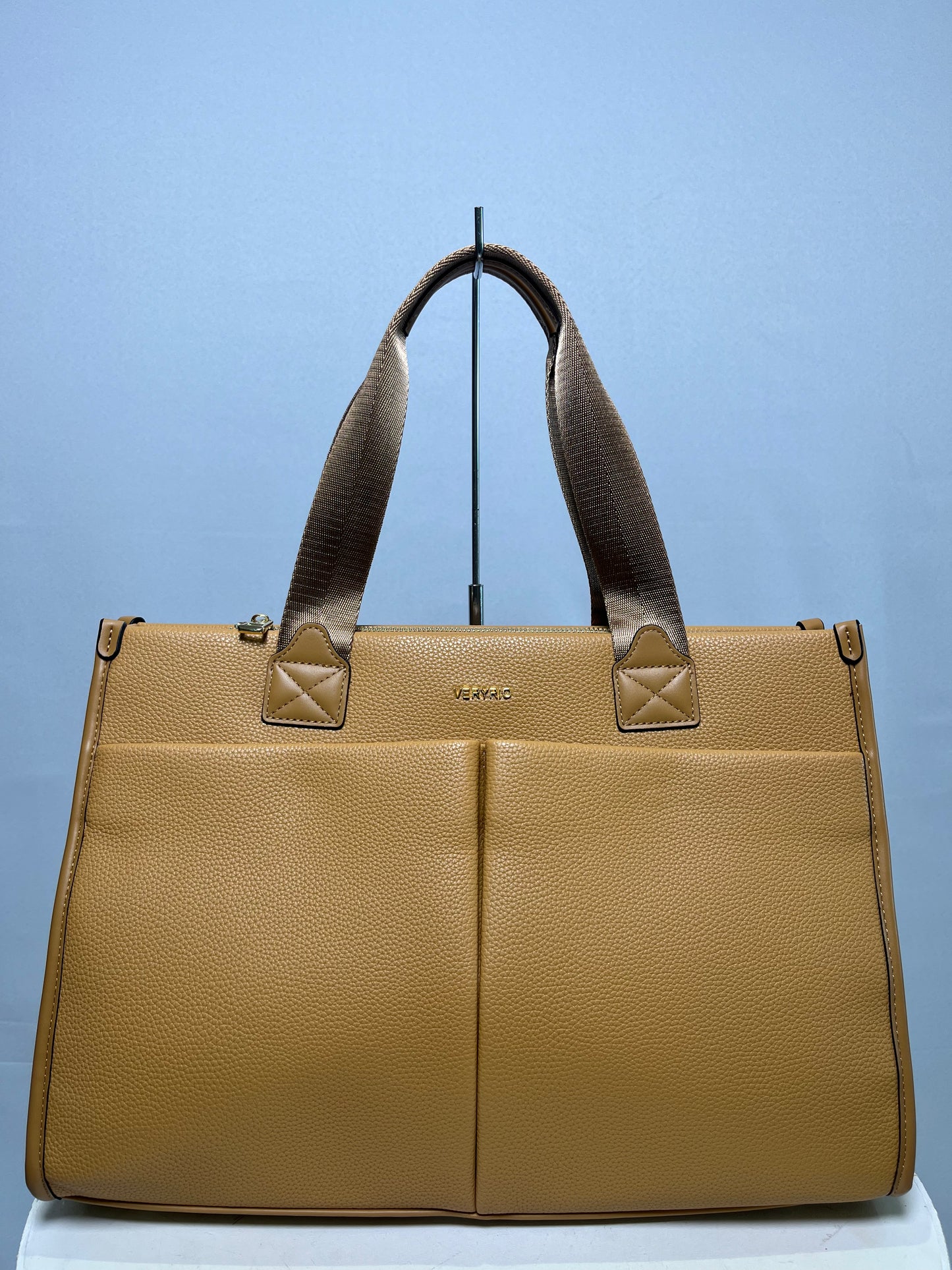 Bolsa com dois bolsos na frente